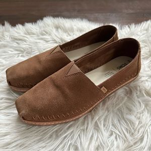 Toms shoes size 10